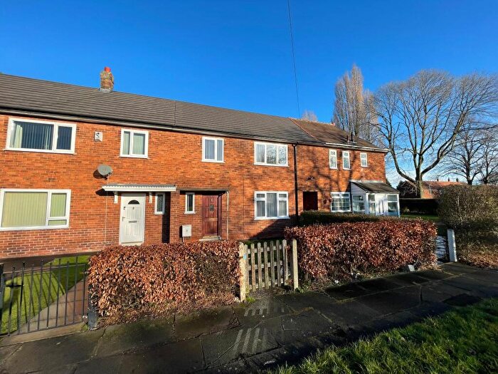 3 Bedroom Terraced House For Sale In Hucclecote Avenue, Manchester, M22