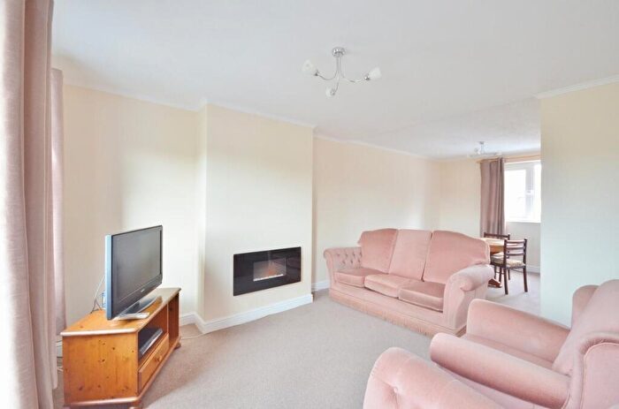3 Bedroom Flat To Rent In Meadow Road, Whitehaven, CA28