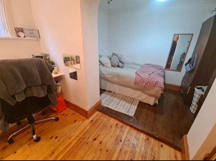 4 Bedroom House To Rent In St. Johns Avenue, Leeds, LS6