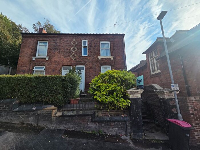 4 Bedroom Semi Detached House For Sale In Wellgate Mount, Rotherham, S60
