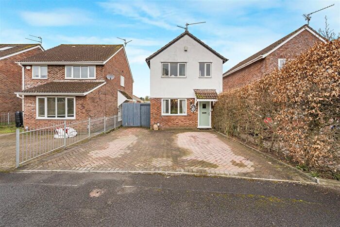 3 Bedroom Detached House For Sale In Vista Rise, Radyr Cheyne, CF5