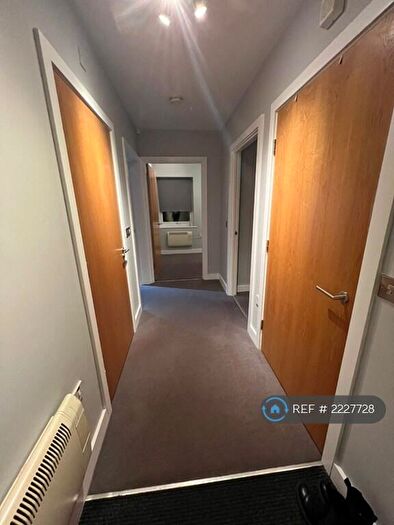 2 Bedroom Flat To Rent In Georgia Avenue, Manchester, M20