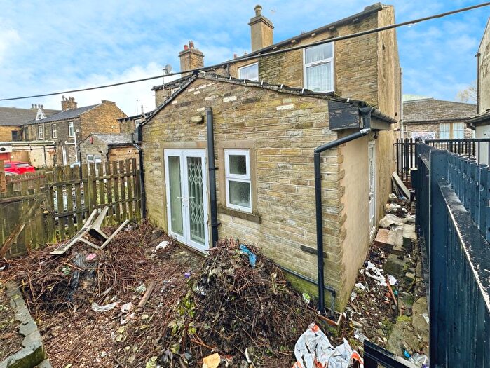 2 Bedroom Terraced House For Sale In Fagley Road, Bradford, BD2
