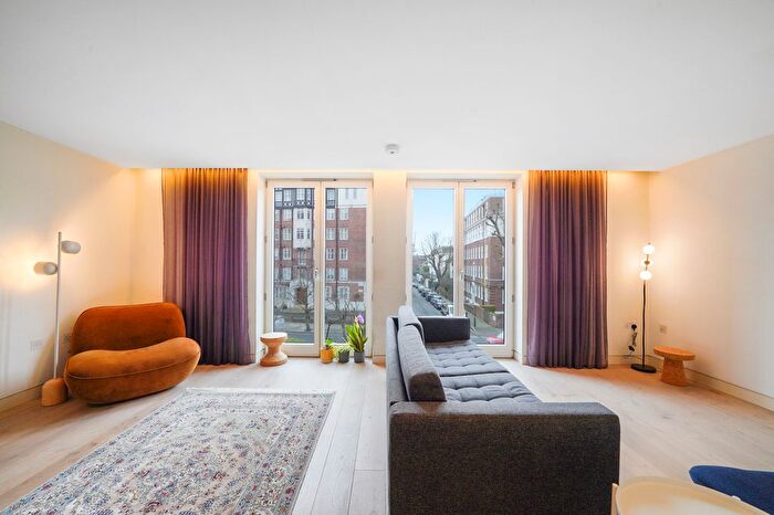 2 Bedroom Flat To Rent In Abbey Road, St John's Wood, NW8