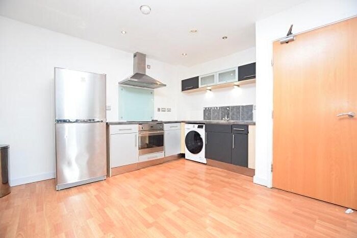2 Bedroom Apartment To Rent In West One Panorama, Fitzwilliam Street, S1