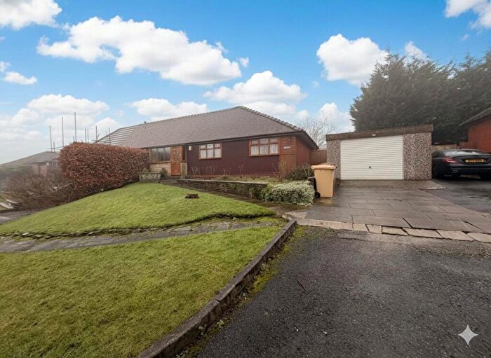 3 Bedroom Bungalow For Sale In Forester Hill Avenue, Great Lever, Bolton, BL3