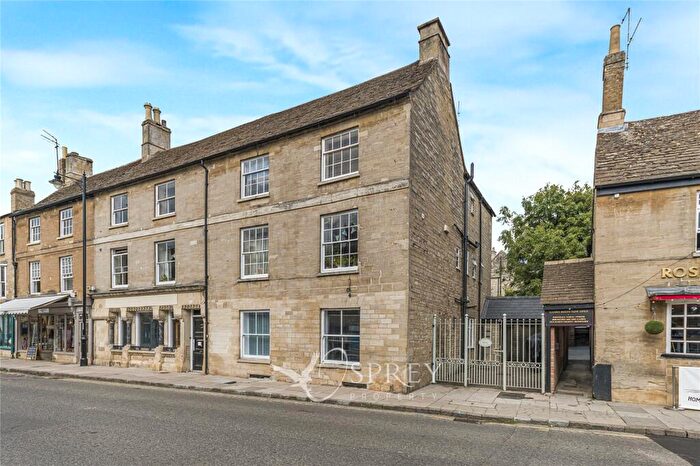 1 Bedroom Apartment For Sale In Bank Chambers, Market Place, Oundle, PE8