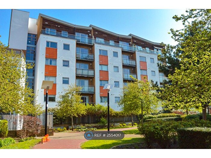 2 Bedroom Flat To Rent In Violet Road, London, E3