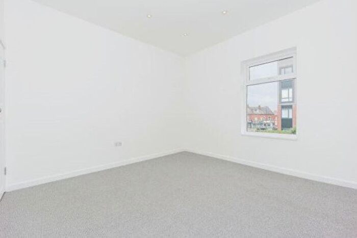 2 Bedroom End Of Terrace House To Rent In Dane Road, Sale, M33