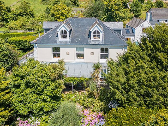 6 Bedroom Detached House For Sale In East Street, Bovey Tracey, Newton Abbot, TQ13