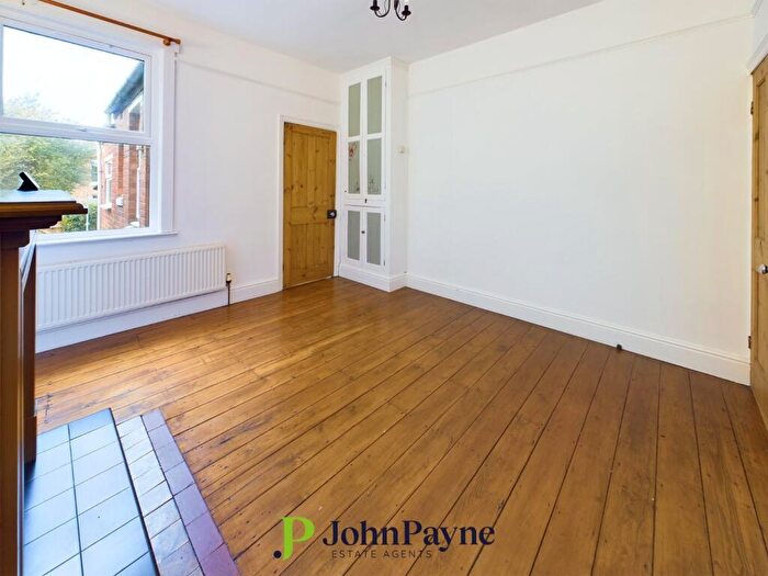 2 Bedroom End Of Terrace House To Rent In Mayfield Road, Earlsdon, Coventry, CV5