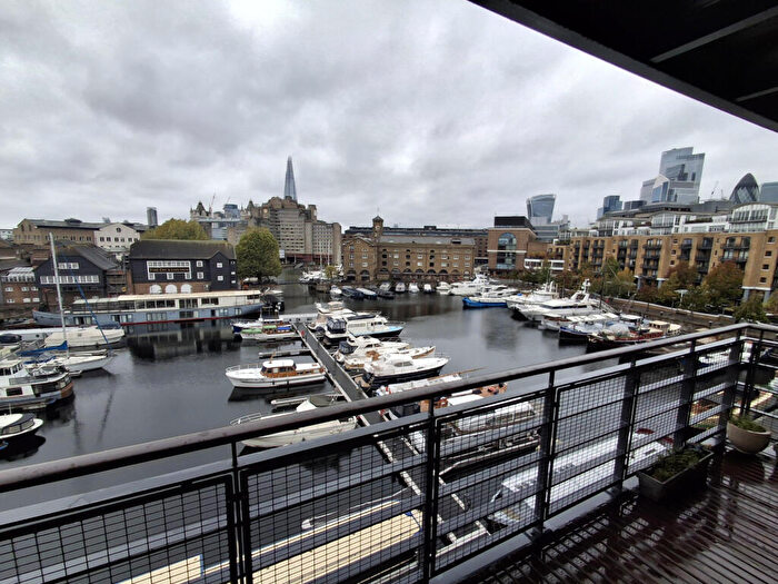 1 Bedroom Apartment To Rent In Cormorant Lodge, Thomas More Street, St Katharine Docks, London, E1W