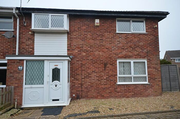 3 Bedroom Semi Detached House To Rent In Collingwood Crescent, Laceby Acres, Grimsby, DN34