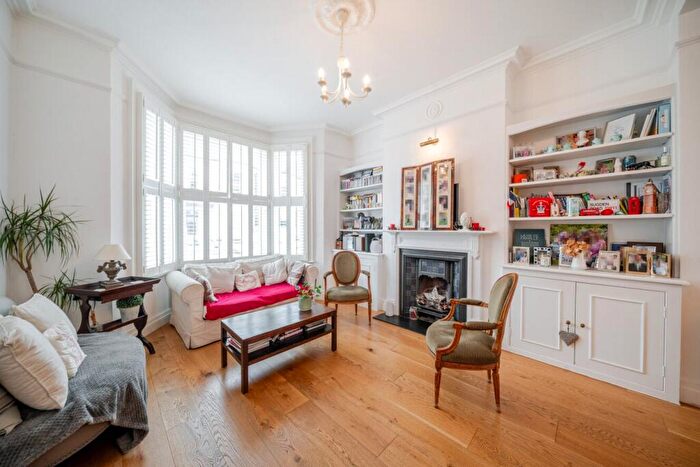 4 Bedroom House For Sale In Sugden Road, London, SW11