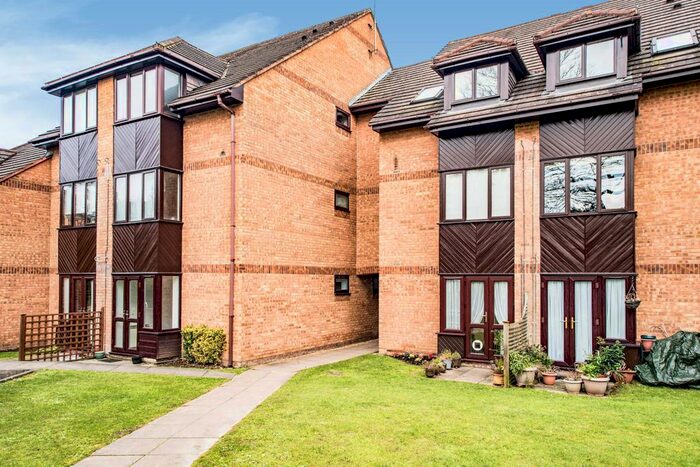 1 Bedroom Flat To Rent In Rickmansworth Road, Watford WD18