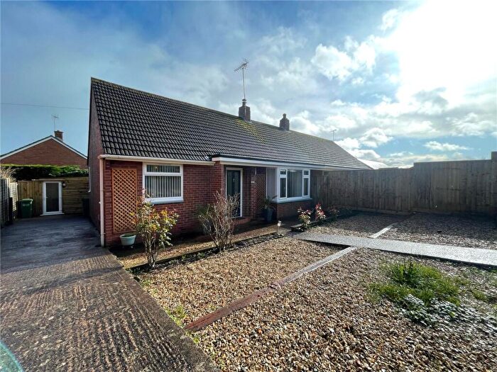 2 Bedroom Bungalow To Rent In Bovemoors Lane, Exeter, Devon, EX2