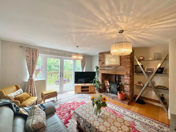 5 Bedroom Detached House For Sale In Dean Brook Drive, Bignall End, ST7