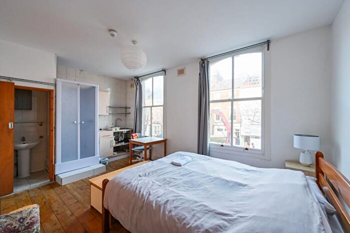 Studio To Rent In Highbury, London, N7
