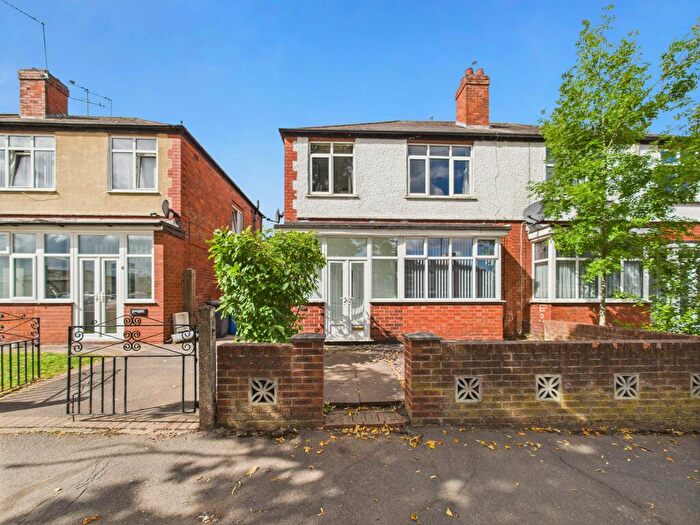 3 Bedroom Semi-Detached House For Sale In Chellaston Road, Allenton, DE24