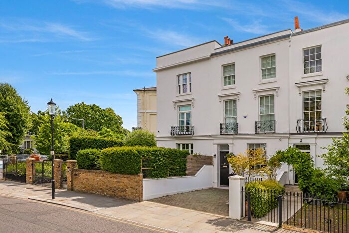 5 Bedroom Property To Rent In Chepstow Crescent, Notting Hill, London, W11