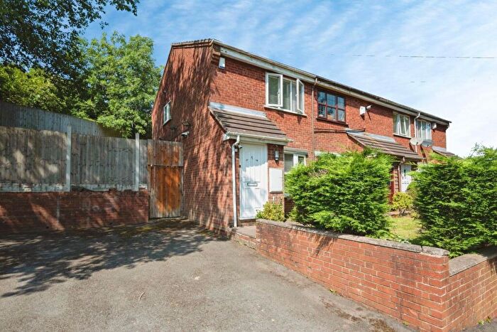 2 Bedroom End Of Terrace House For Sale In Watsons Green Fields, Dudley, DY2