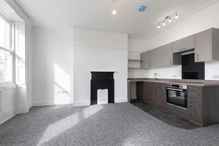 1 Bedroom Apartment To Rent In Berkeley Street, Cheltenham, GL52