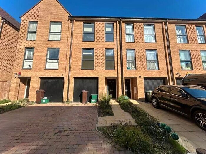 3 Bedroom Terraced House To Rent In Calico Avenue, Wallington, SM6