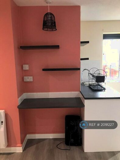 Studio To Rent In Francis House, Trowbridge, BA14