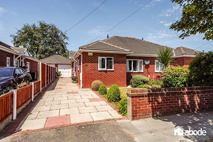 2 Bedroom Semi Detached Bungalow For Sale In Lupton Drive, Liverpool, L23