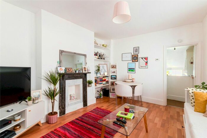 1 Bedroom Flat To Rent In Gilbey Road, London, SW17