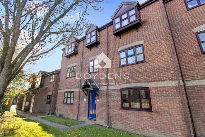 1 Bedroom Flat To Rent In Enville Way, Highwoods, Colchester, Essex, CO4