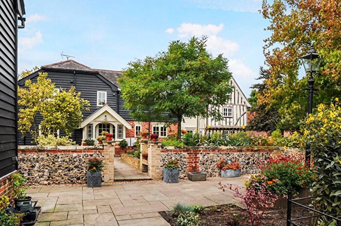 6 Bedroom Detached House For Sale In Barnhall Road, Tolleshunt Knights, Colchester, CM9