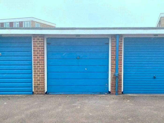 Garage / Parking To Rent In Chanctonbury Road, Rustington, Littlehampton, West Sussex, BN16