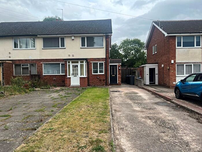 2 Bedroom Property To Rent In Tile Cross Road, Birmingham, B33