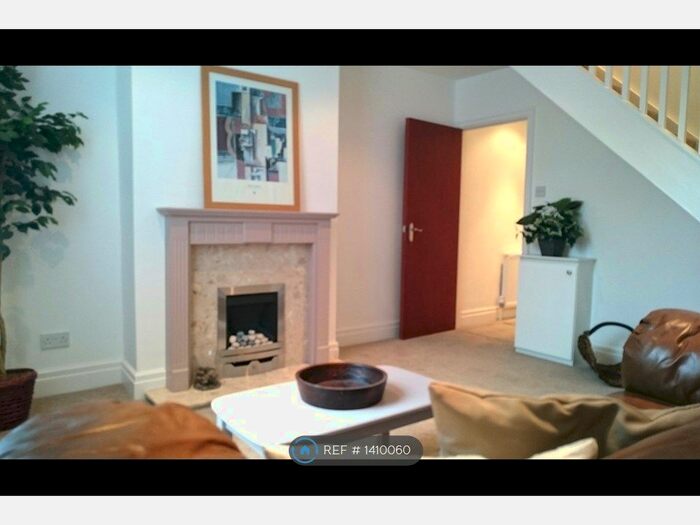 1 Bedroom Flat To Rent In Orchard Road, Lytham St Annes, FY8