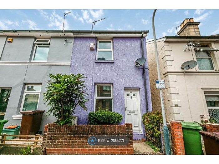 2 Bedroom End Of Terrace House To Rent In Stanley Road, Tunbridge Wells, TN1