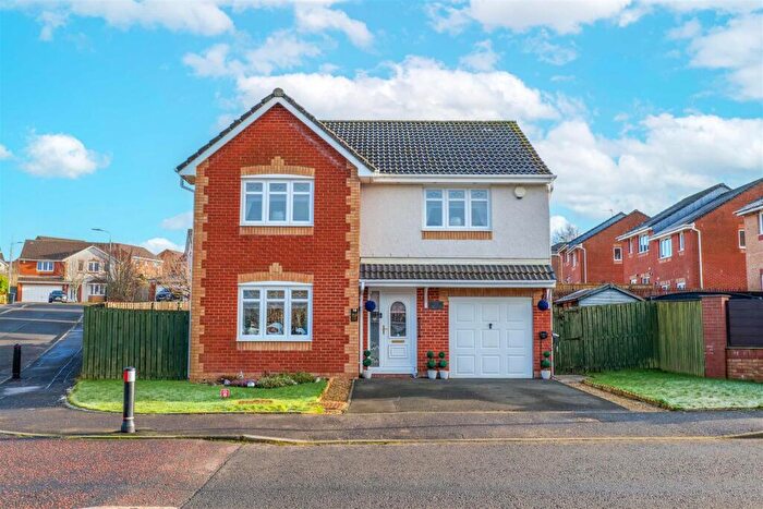 4 Bedroom Detached House For Sale In The Lairs, Blackwood, ML11