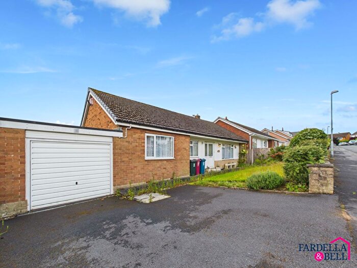 3 Bedroom Detached Bungalow For Sale In Carleton Avenue, Simonstone, BB12