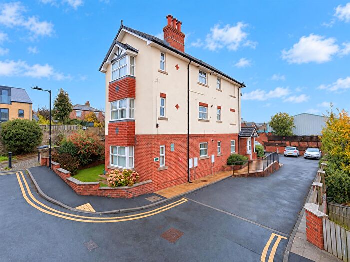 2 Bedroom Flat For Sale In Berrys Avenue, Knaresborough, HG5