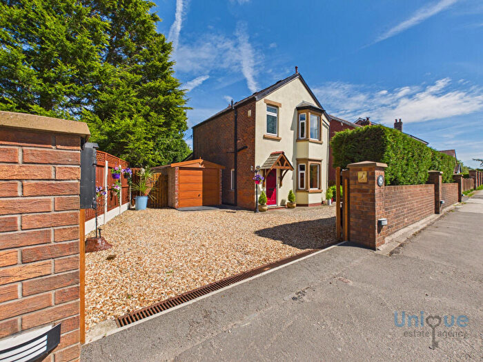 2 Bedroom Detached House For Sale In Stricklands Lane, Poulton-le-Fylde, FY6