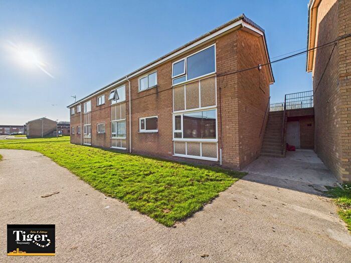 2 Bedroom Flat To Rent In Braemar Walk, Blackpool, Lancashire, FY2