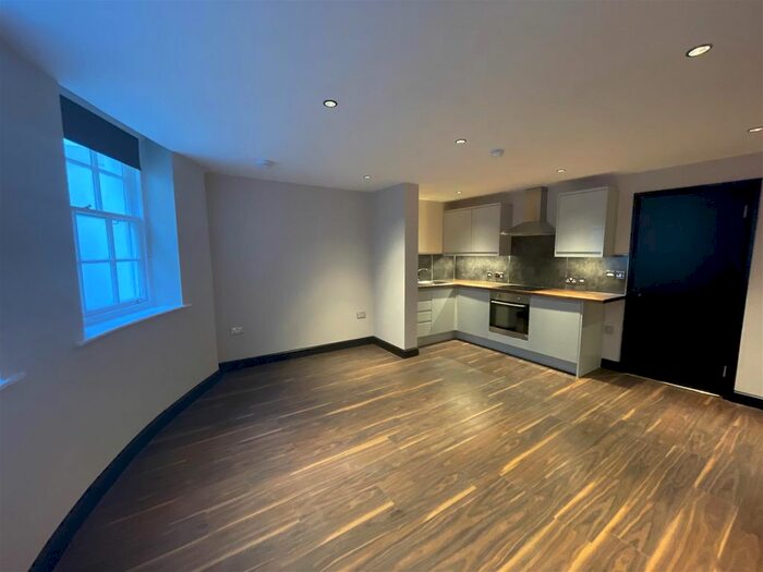 Studio To Rent In Belvedere Terrace, Brighton, BN1