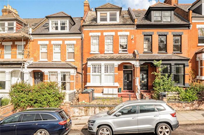 1 Bedroom Flat To Rent In Glebe Road, Crouch End, London, N8
