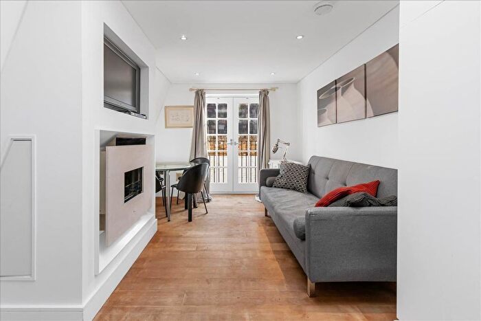 Studio To Rent In Ennismore Gardens, London, SW7