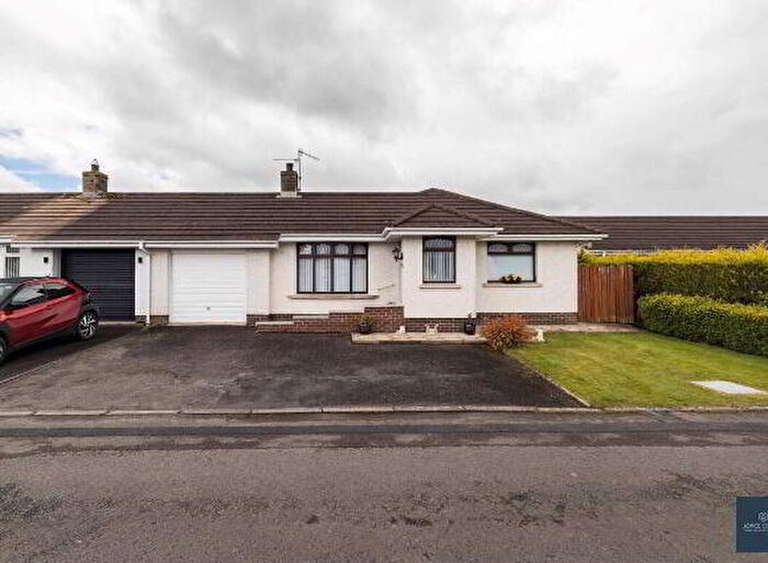 3 Bedroom Semi-detached Bungalows For Sale In Clover Braes, Donaghcloney, BT66