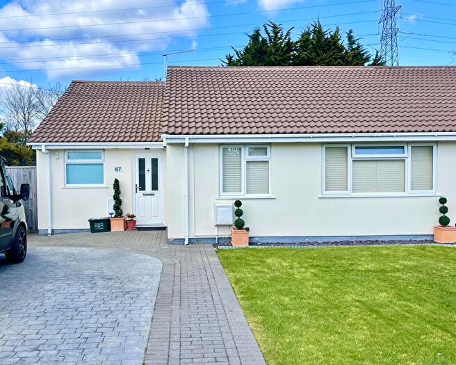 3 Bedroom Bungalow For Sale In The Meadway, Highcliffe On Sea, Christchurch, BH23