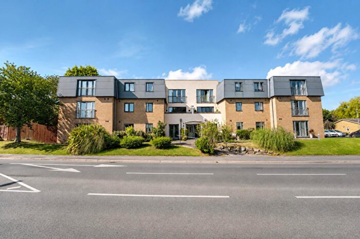 2 Bedroom Apartment For Sale In Radcliffe Road, Bolton, BL3