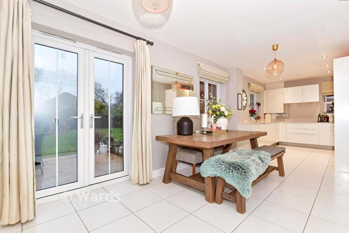 4 Bedroom Detached House For Sale In Braeburn Way, Coxheath, Maidstone, Kent, ME17