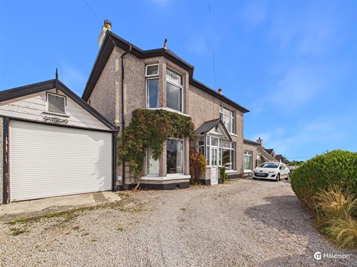 4 Bedroom Detached House For Sale In Trelissick Road, Hayle, TR27