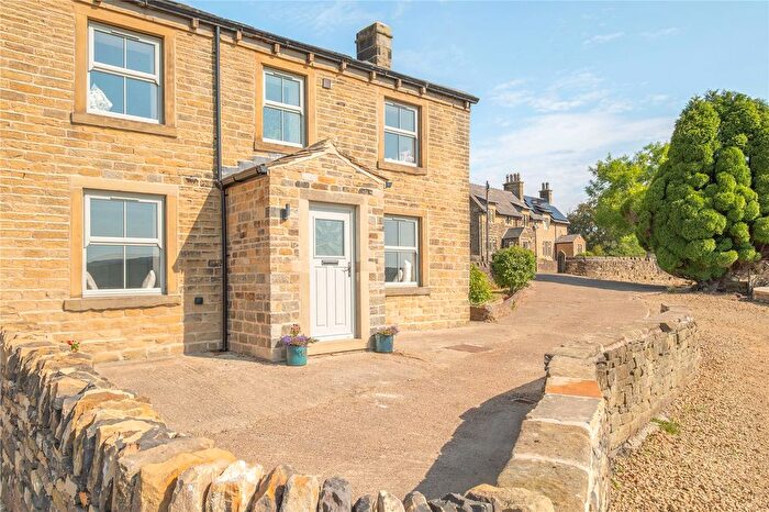 2 Bedroom Semi-detached House For Sale In Helme Lane, Meltham, Holmfirth, HD9
